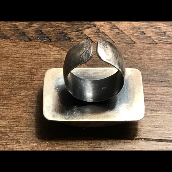 Adjustable Labradorite Statement Ring - Picture 3 of 9